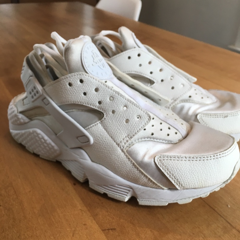 Women’s Nike Air Huaraches